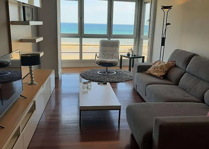 Egona - Baneru 3 Vivienda En 1 Linea De Playa Centro Ciudad