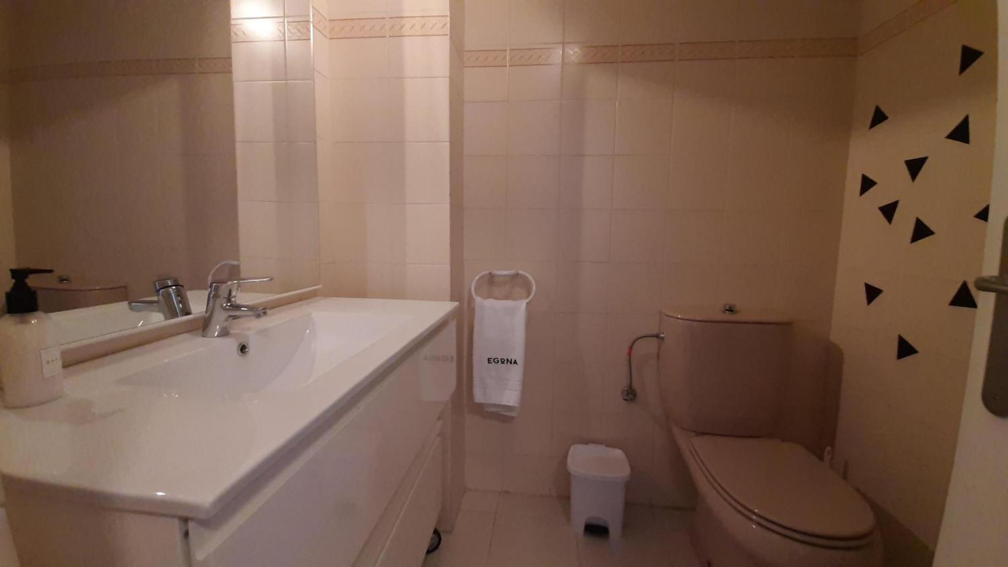 Egona - Baneru 3 Vivienda En 1 Linea De Playa Centro Ciudad Apartment Zarautz